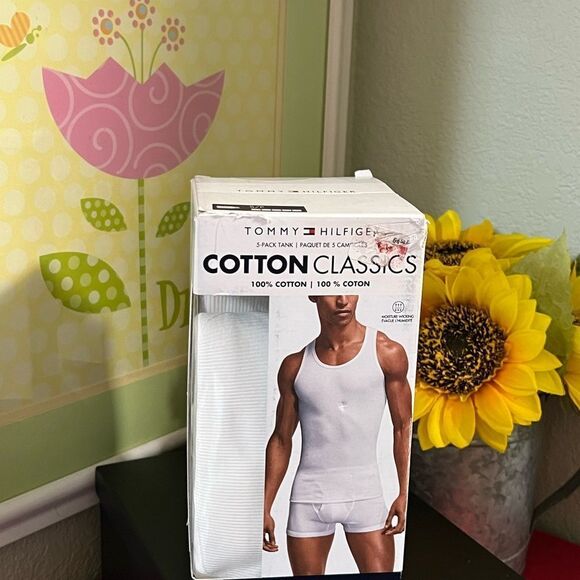 NWT 5 Men's White Tank Tops Tommy Hilfiger #YC - Picture 5 of 7